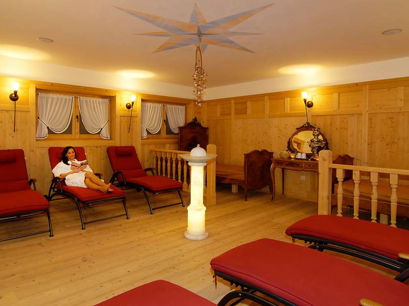 relaxation room Wellness Hotel Dolomiten Toblach